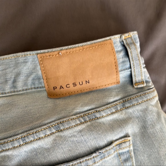 Men’s PacSun Skinny Ripped Denim Jean Shorts - Picture 3 of 4